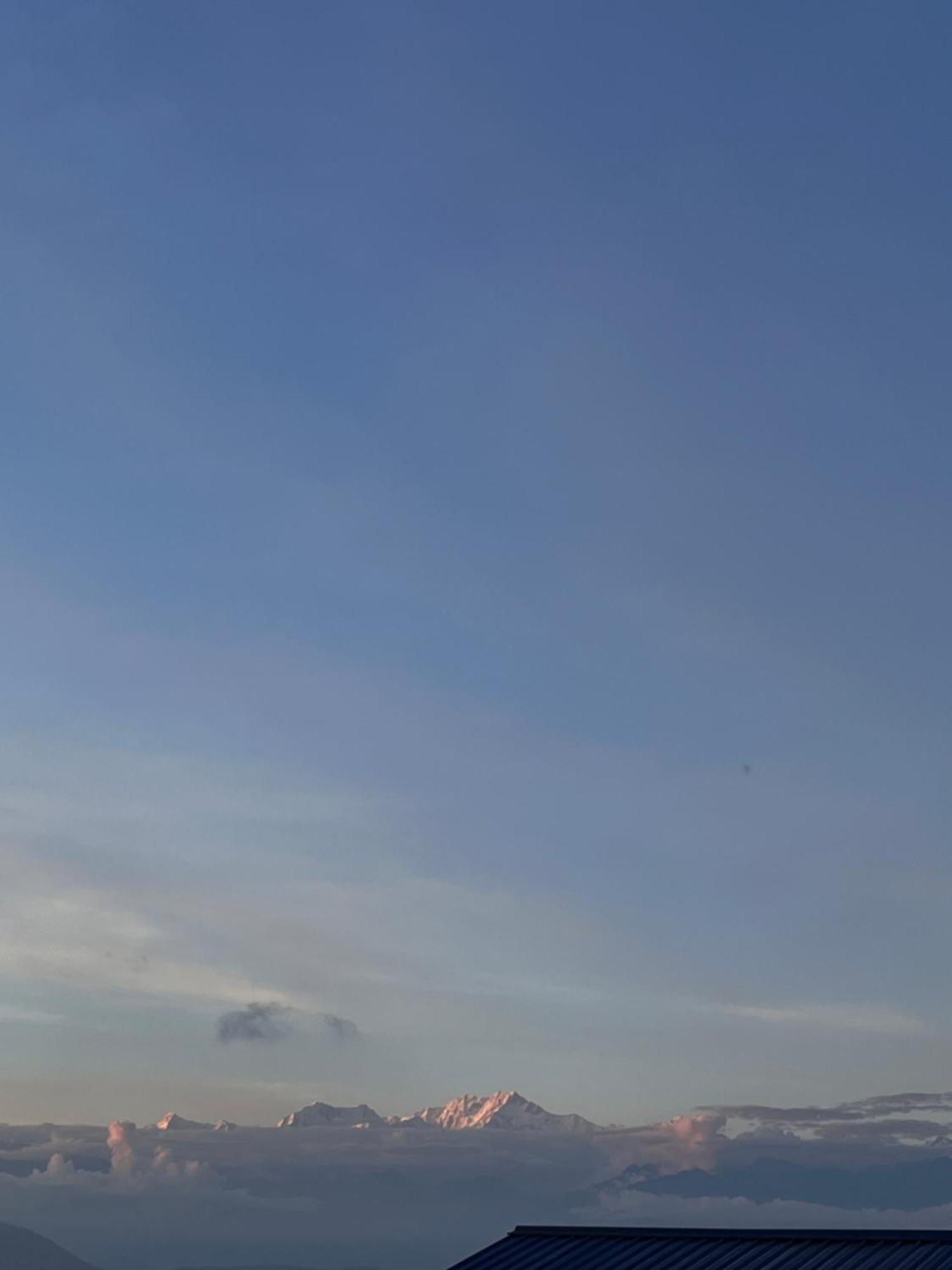 Eagle'S Nest Homestay ดาร์จีลิง ภายนอก รูปภาพ
