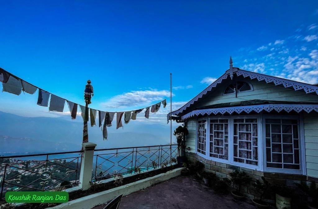 Eagle'S Nest Homestay ดาร์จีลิง ภายนอก รูปภาพ